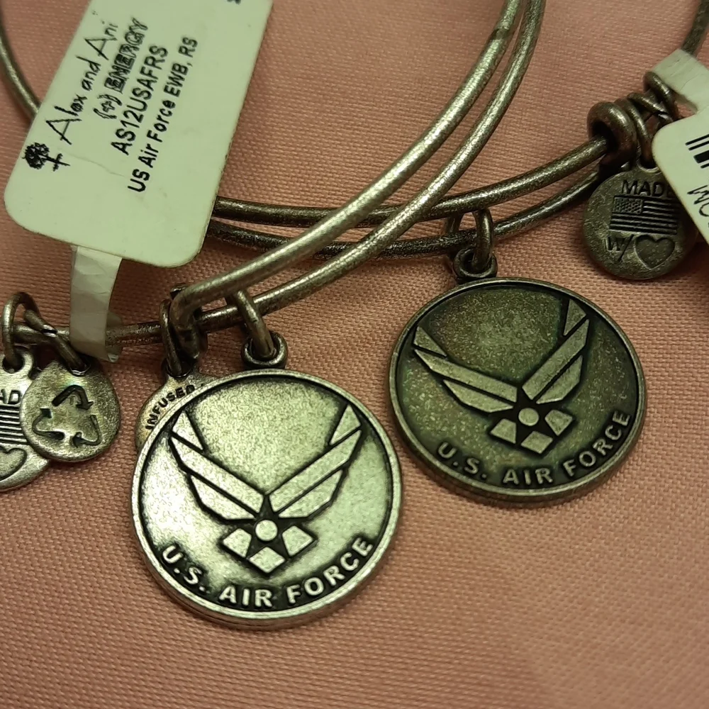 NWT, Bundle of 2 Alex and Ani Air U.S. Air Force Bracelet - Picture 2 of 12
